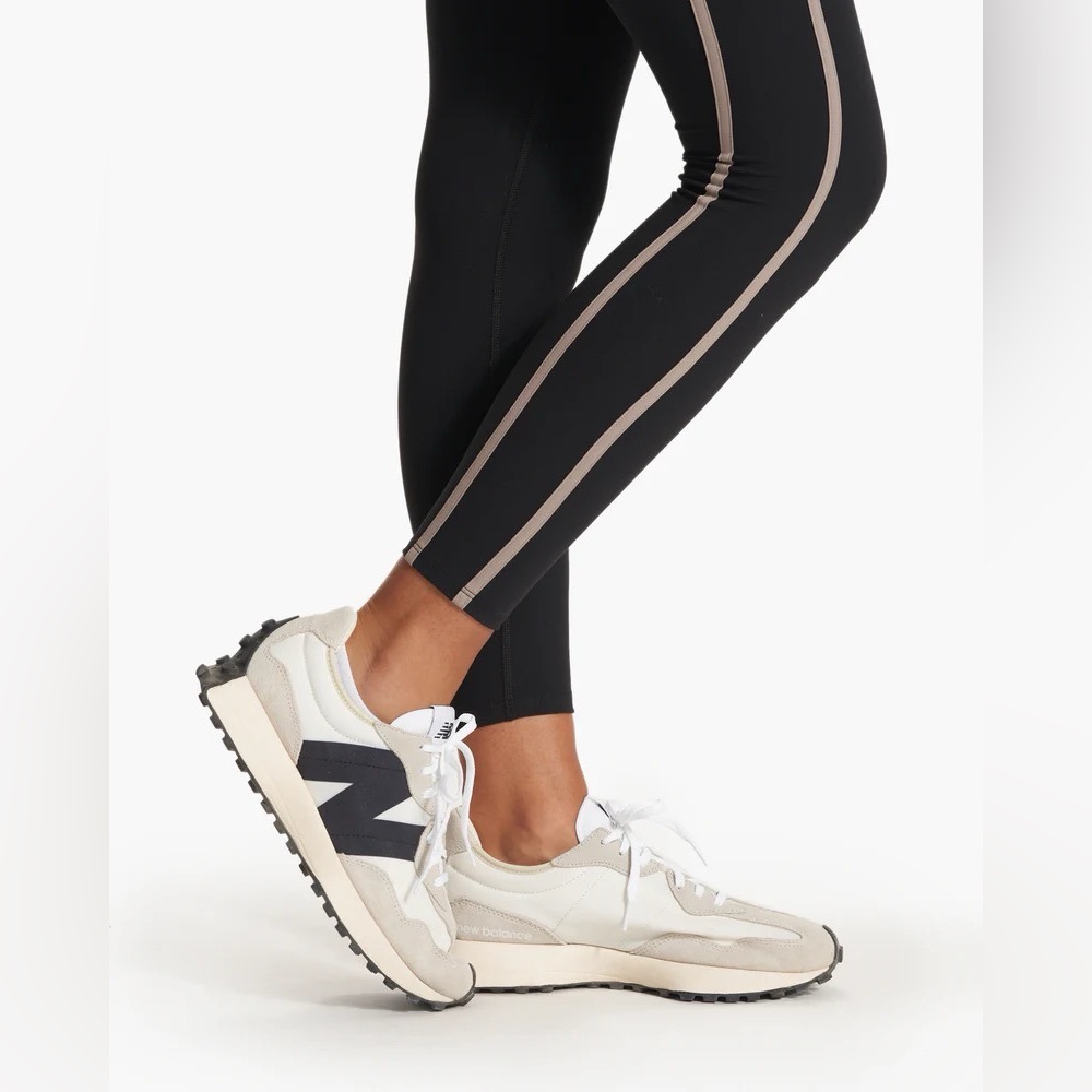 VUORI ✨ The Daily Piper Performance Legging ✨ Black and Tan ✨ Small - Picture 7 of 9